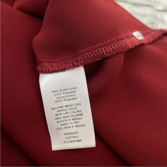 CHELSEA28 Burgundy Mini Dress Size Small Boho Long Ruffle Sleeve Smocked - Picture 8 of 8